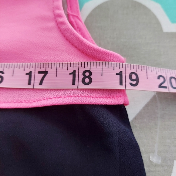 Color Story Color  Block Top - Picture 5 of 6